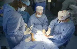 El primer trasplante de periostio vascularizado del país