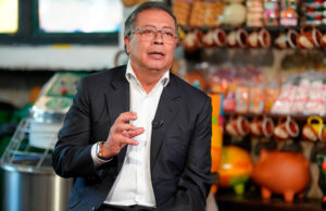 No han sido dos años fáciles, nos queda el remate: Petro