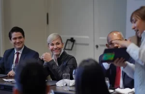 Gobernación gestiona la creación de un fondo para emprendedores