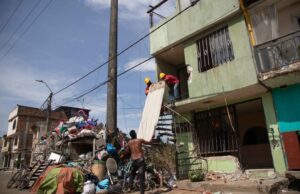 Comunidades en el jarillón del río Cauca dicen SÍ a las demoliciones voluntarias