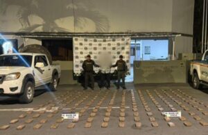 Hombre fue sorprendido transportando droga dentro de una llanata de tractor