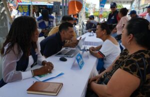 El alcalde Eder dio apertura a la calle 40