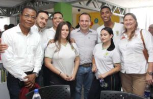 Alcaldía de Cali entrega bibliotecas escolares