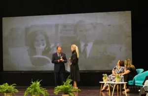 Hernan Peláez Restrepo fue homenajeado con el galardón Vida y Obra en los premios ‘Gerardo Bedoya Borrero’.