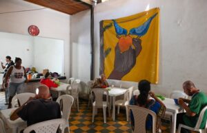 Los comedores comunitarios combaten el hambre y fortalecen el tejido social en Cali