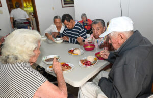 Refugio de Amor: un comedor que dignifica la vida