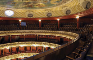 El Teatro Municipal se prepara para una intervención histórica