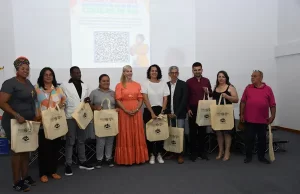 Gobernadora ratificó su compromiso con la paz