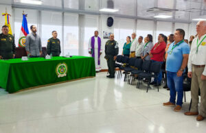 Reconocimiento a líderes comunitarios por su aporte a la seguridad en Cali