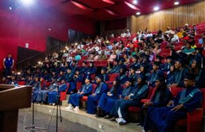 56 jóvenes del programa ‘En La Buena’ de la Alcaldía de Cali se gradúan como bachilleres