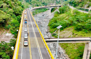Gobierno inaugura viaducto en el km 58 de la vía al Llano, mejorando la conexión con el centro del país
