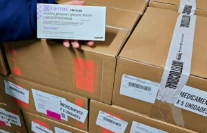 El mandatario Petro requiere a juristas accionar con criterio de equidad ante el acaparamiento de fármacos como la insulina