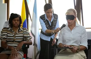 Empleados de la Administración del Valle participan en taller sobre atención inclusiva