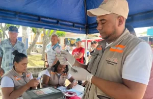 Comunicado de las directivas sanitarias para priorizar la inmunización antirrábica