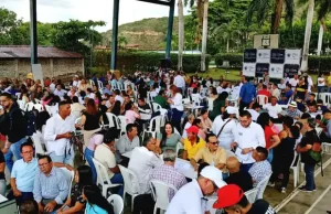 Concentración popular a diferente nivel: Más de 7.000 concurrentes a sesiones preparatorias de las Pláticas Vecinales