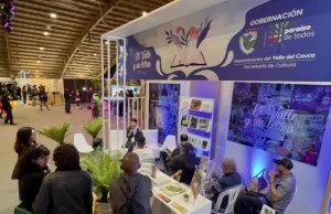 El talento literario del Valle del Cauca se exhibe en la Feria Internacional del Libro de Bogotá 2025