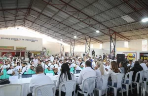 Paneles solares darán energía a colegios indígenas en Argelia y El Águila