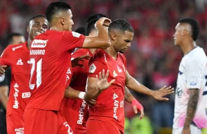 La Liga BetPlay 2025-1 todavía tiene cuatro partidos pendientes de la fecha 11 por disputarse, pero la competencia por la clasificación sigue intensa