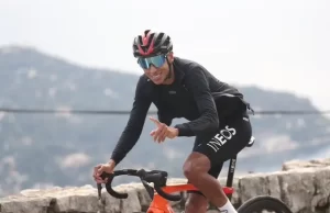 El INEOS Grenadiers presenta una estrategia de doble liderazgo para el Giro de Italia: Egan Bernal compartirá protagonismo con Thymen Arensman