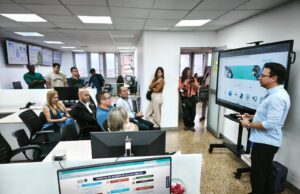 ¡El Valle Marca el Paso en Salud! Nuestro Observatorio Deslumbra a Nivel Nacional (Y Quieren Imitarlo)