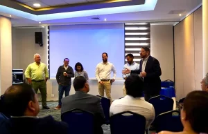 Protagonista Global en la Industria con Visión Estratégica y Tejido Empresarial Sólido