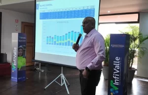 Cali Recibe al Consejo Directivo de Asoinfis para Explicar Proyecto de Ley Clave para el Desarrollo Regional