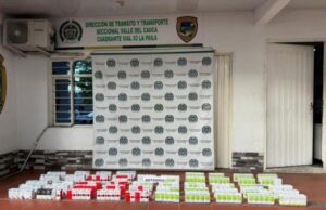 Incautación de 244 frascos de ketamina ocultos en un bus de servicio público en el Valle del Cauca