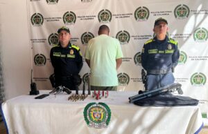 Hombre fue descubierto con un arsenal en una vivienda de Yumbo