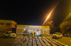 Capturado sujeto con más de tres toneladas de marihuana ocultas en vehículo de carga en la vía Cali–Andalucía