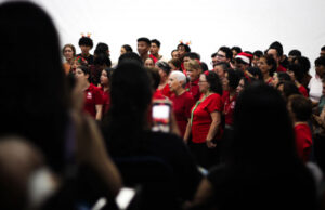 Univalle celebra la Navidad con un gran concierto coral en el Campus Meléndez