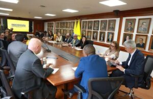 Procuraduría lidera mesa técnica sobre inversiones de fondos de pensiones