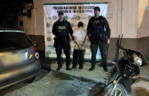 Persecución policial permitió recuperar vehículo robado y capturar a uno de los responsables en Cali