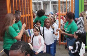 Más de 140.000 estudiantes regresaron a clases en las instituciones oficiales de Cali