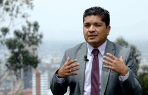 “Apretarnos el cinturón, pero todos”: Senador Guevara exige recortes justos en el Estado