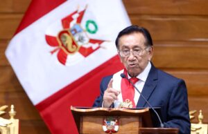 Nuevo relevo en el poder: Balcazar asume la presidencia encargada de Perú