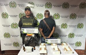 Golpe a la falsificación de moneda: capturan a hombre con insumos para producir $330 millones