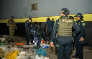 Autoridades incautan más de 200 armas blancas en operativo en el barrio Sucre de Cali