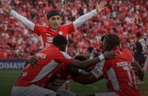 Santa Fe se impuso a Junior en intenso duelo de técnicos uruguayos