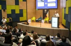 Gobernadora presenta visión 2070 para proyectar el desarrollo del Valle del Cauca