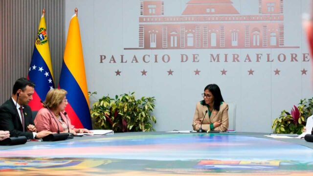 260314-Mindefensa-reporta-acuerdo-con-Venezuela-para-fortalecer-cooperacion-1280