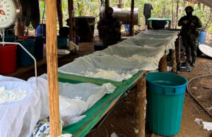 Ejército desmantela laboratorio de cocaína en Guaviare y golpea a grupo armado residual