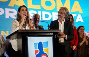 Paloma Valencia y Juan Daniel Oviedo confirman fórmula vicepresidencial