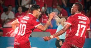 América de Cali se impone ante Bucaramanga y sigue vivo en la Sudamericana
