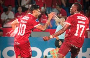 América de Cali se impone ante Bucaramanga y sigue vivo en la Sudamericana