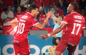 América de Cali se impone ante Bucaramanga y sigue vivo en la Sudamericana
