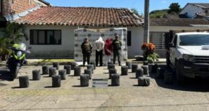 Incautan 140 kilos de marihuana en vía del Valle del Cauca