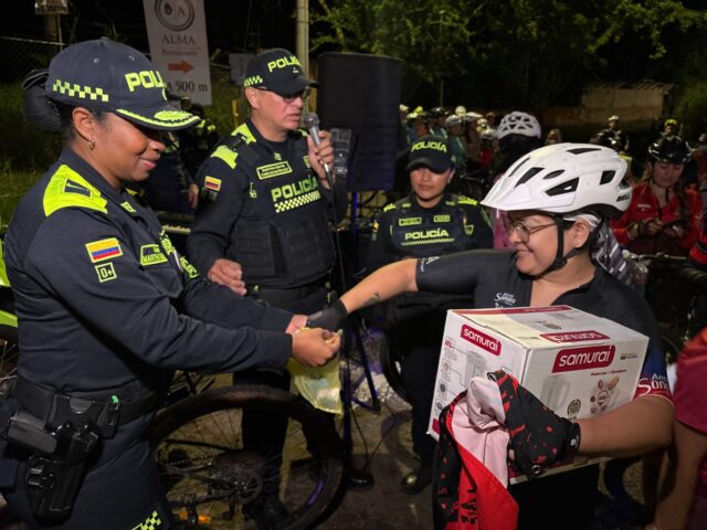 homenaje a la Mujer en Cali