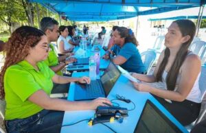 Jornada de salud en el Isaías Duarte Cancino benefició a cientos de usuarios de Coosalud en Cali