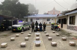 Capturan a dos hombres con más de 100 kilos de marihuana en vía del norte del Valle