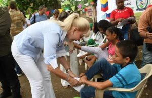 Más de 600 estudiantes del corregimiento de Navarro recibieron nuevo calzado escolar